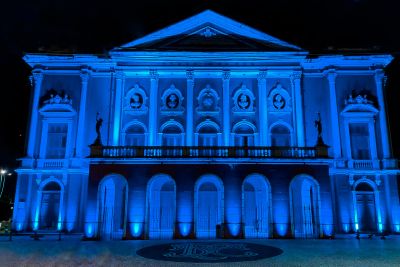 Theatro da Paz recebe iluminação especial durante Campanha 