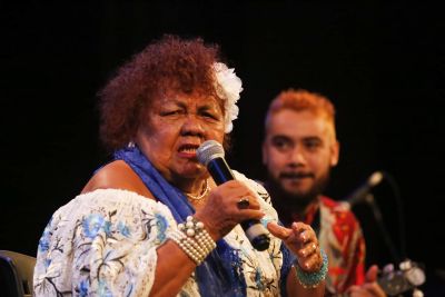 Preamar da Fé mantém contato entre artistas e público na quadra nazarena