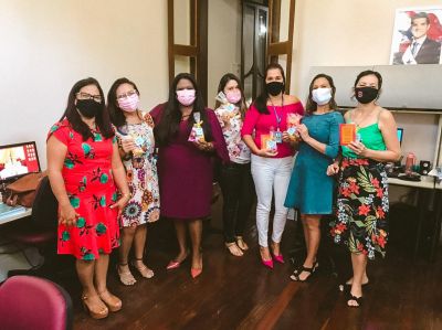Secult realiza ação em homenagem às mães servidoras lotadas na instituição