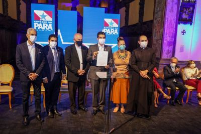 Estado firma apoio a Arquidiocese para realização do Círio de Nazaré 2022