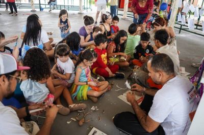 Baile de carnaval infantil Mangueirosinha anima criançada na UsiPaz Guamá