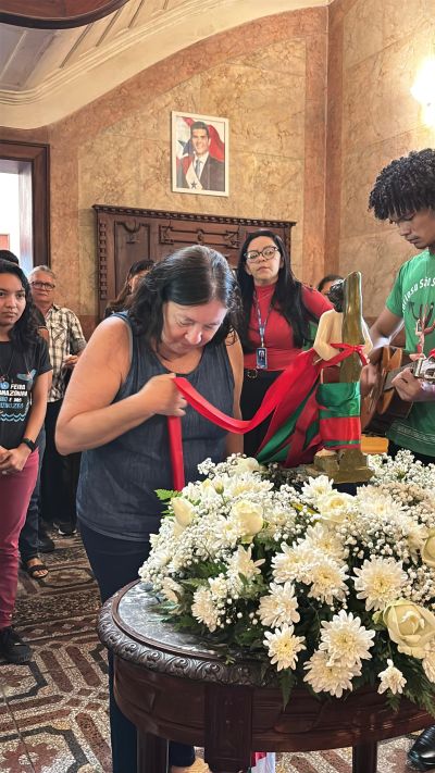 Servidores da Secult recebem visita da Irmandade do Glorioso São Sebastião de Cachoeira do Arari