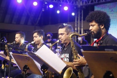 Bairro da Cabanagem, em Belém, recebe Amazônia Jazz Band na Usina da Paz
