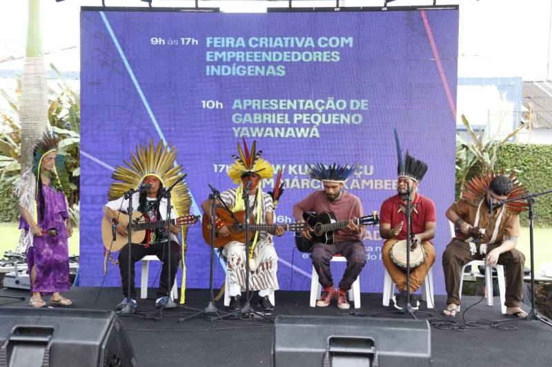 Apresentação de Gabriel Pequeno Yawanawá no Preamar da Criatividade