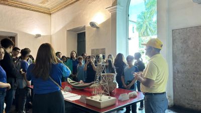 Visitas guiadas garantem experiências imersivas nos Museus e Memoriais